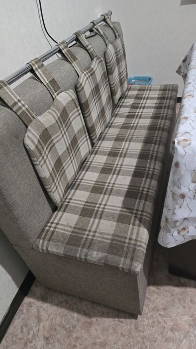 Продам диван от кухонного гарнитура