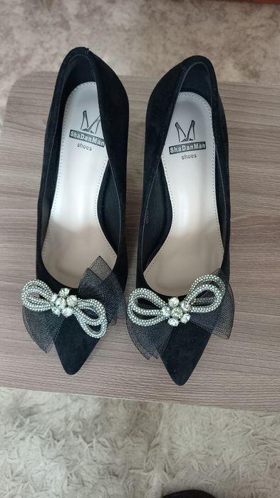 Продам туфли классика