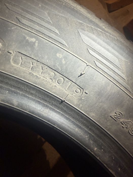 Якогама комплект 245/60 R 18