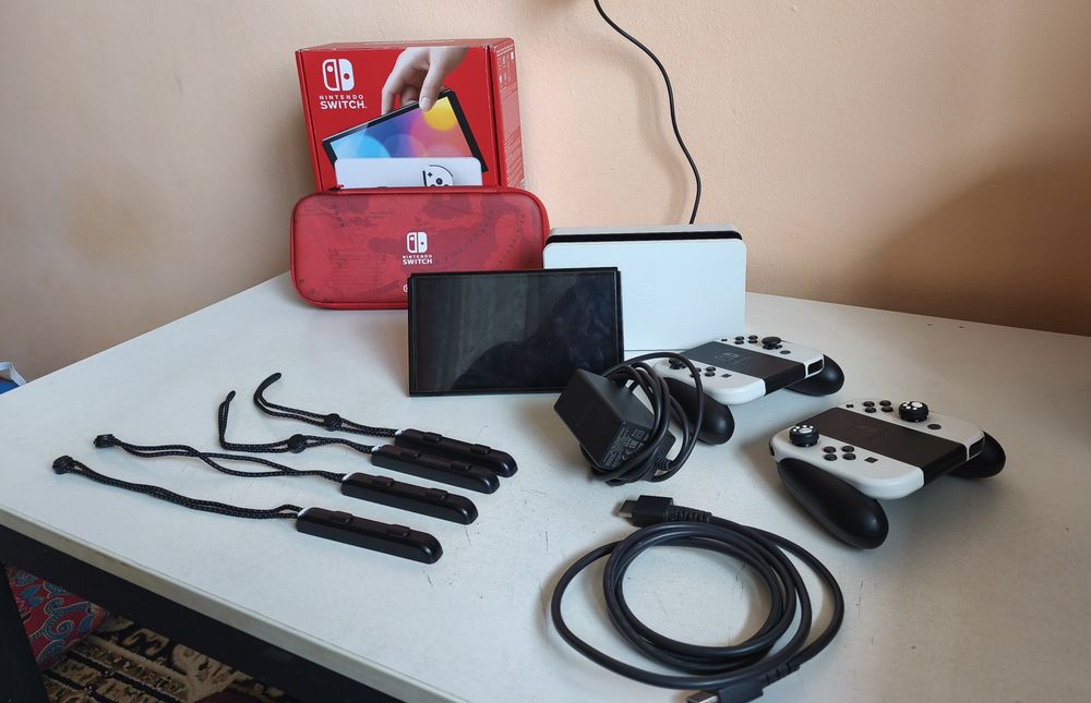 Nintendo switch oled (прошитый).