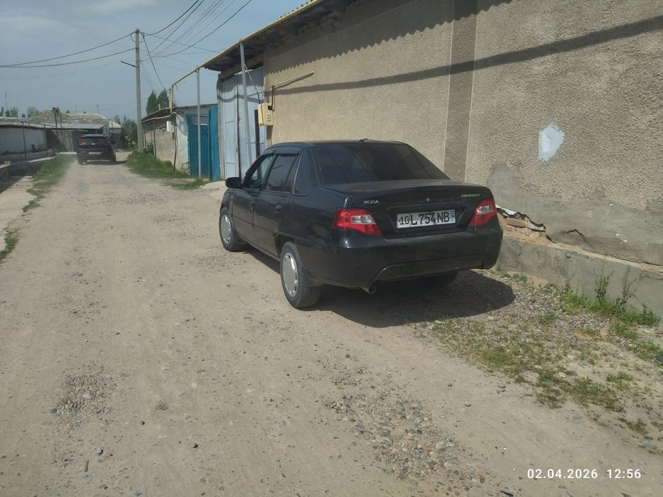 Нексия 2 сотилади