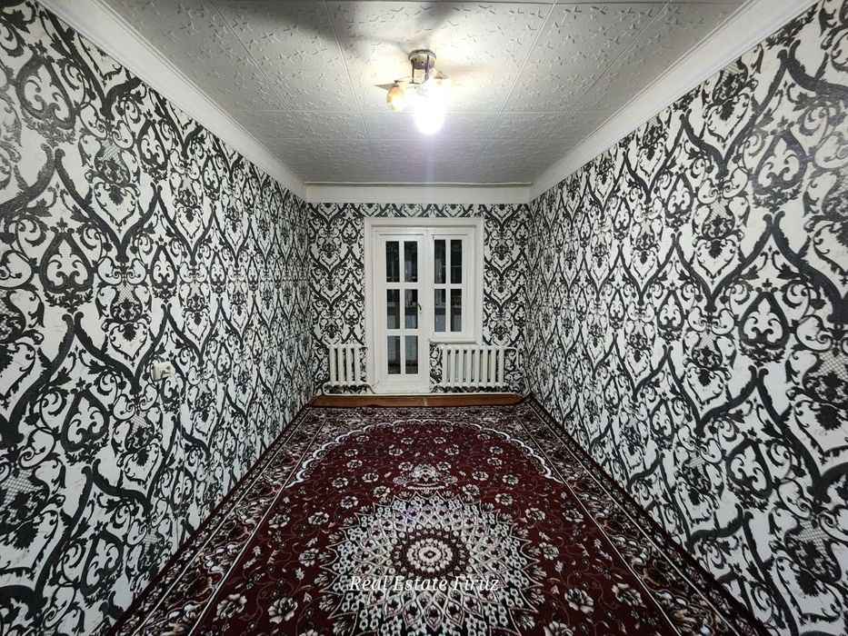 Срочно продаётся 2х комнатный квартира