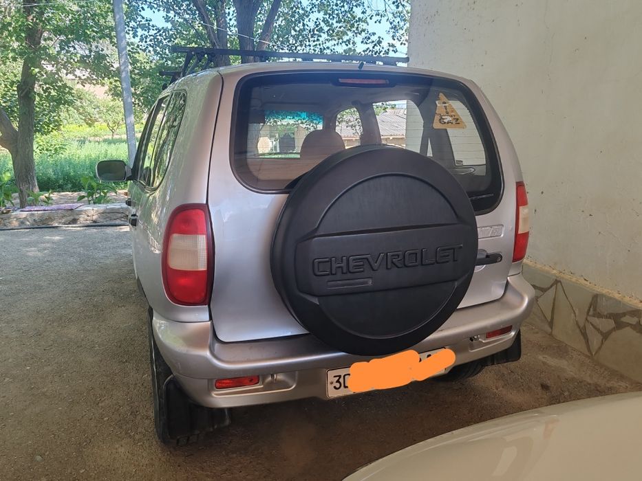 Chevrolet Niva 2005