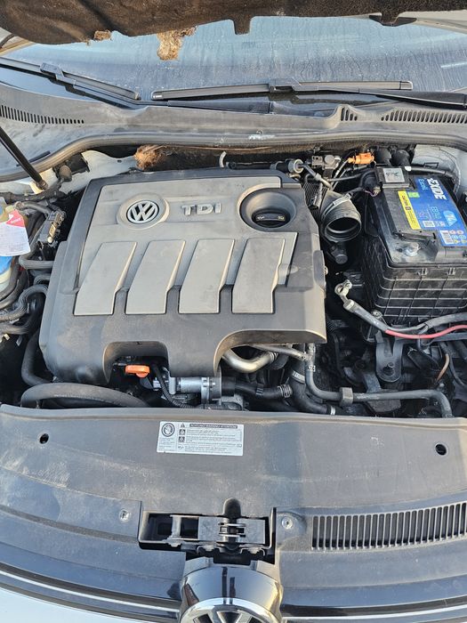Dezmembrez vw golf 6 combi gri, diesel 1,6 cod motor CAY