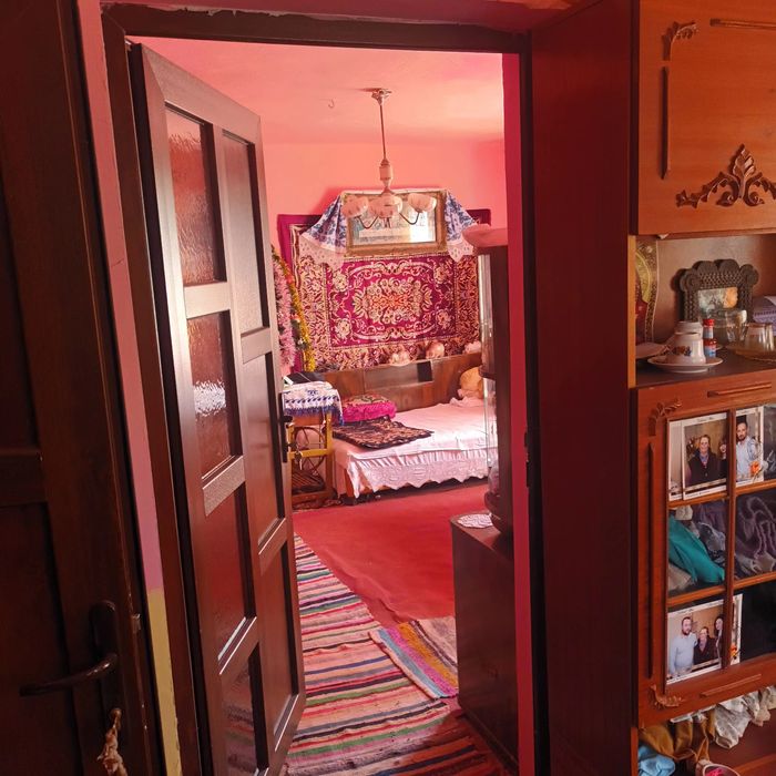 Vand casa locuibila