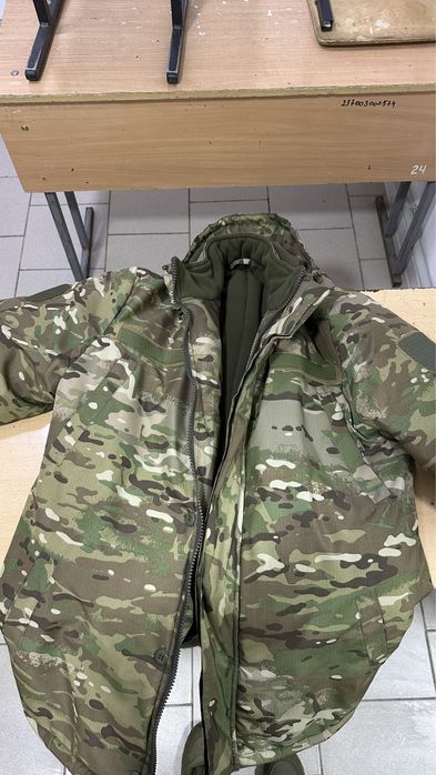 Продаю бушлат мультикам