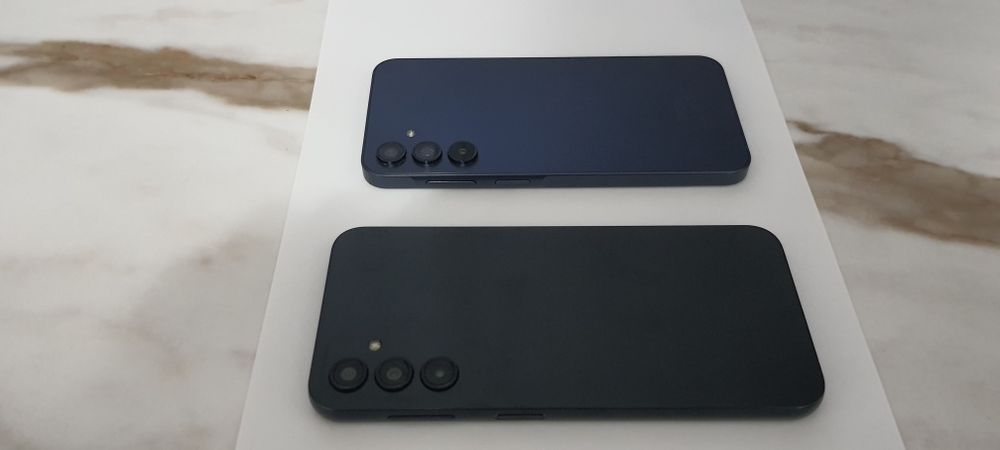 Samsung galaxy A14 si A15