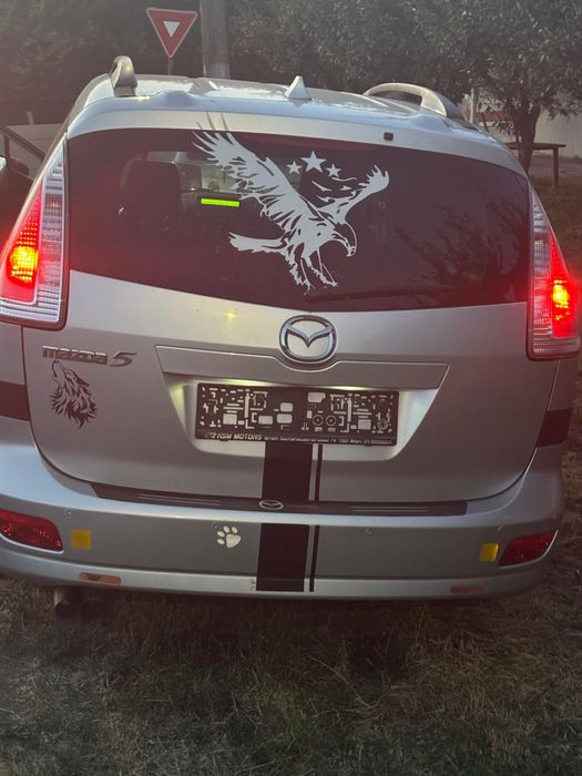 Vand sau schimb Mazda 5