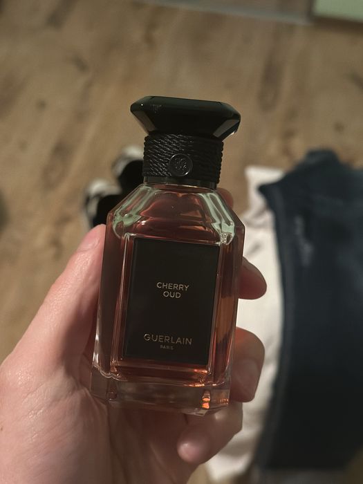 Guerlain Cherry Oud Парфюм Унисекс