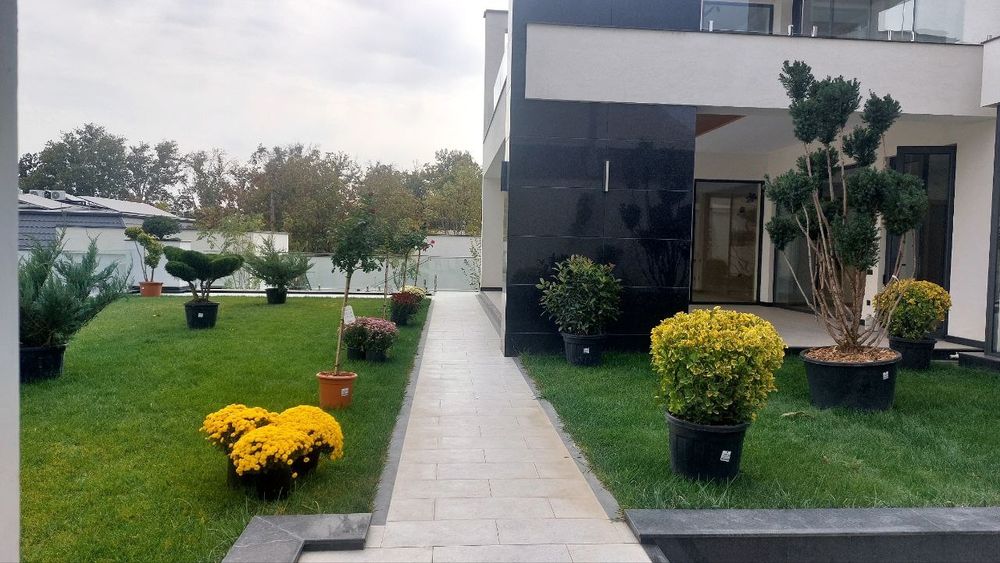 Дом в стиле хайтек в престижном районе