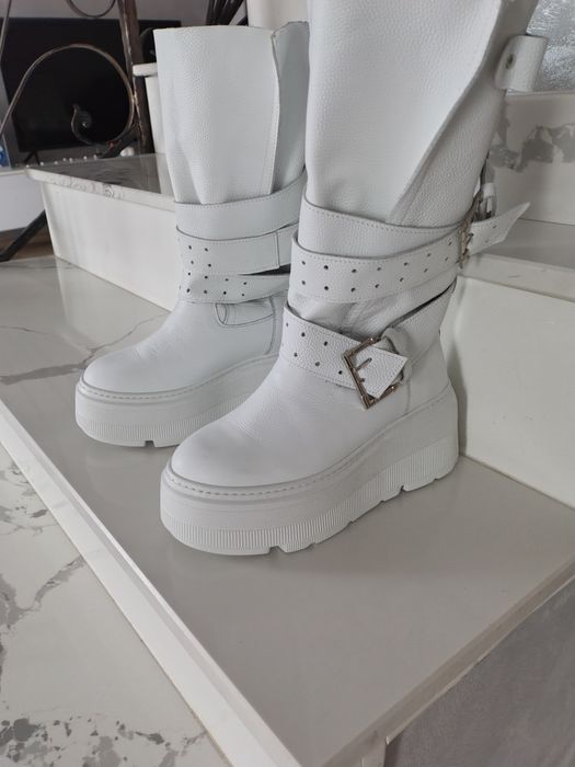 Cizme piele naturală alba