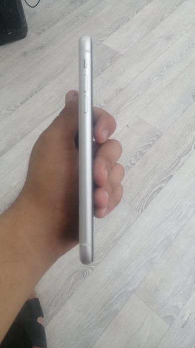 Айфон 11.