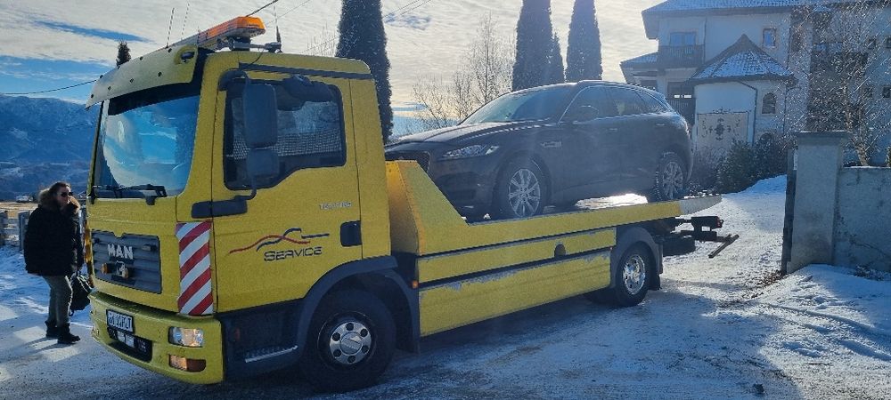 Tractari utilaje/auto/asistenta rutiera/platforma auto/tractari auto