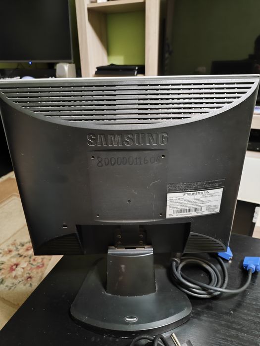 Монитор Samsung 17