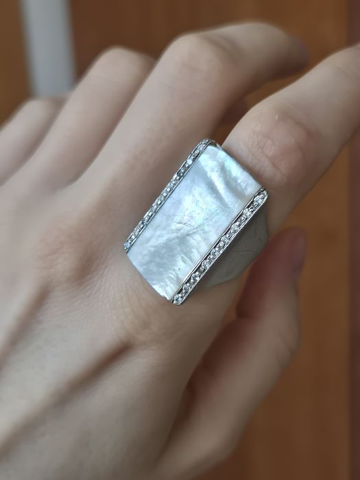 Inel din argint cu piatra sidef