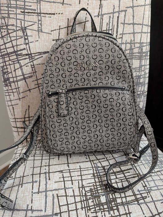Mini ghiozdan Guess culoare gri
