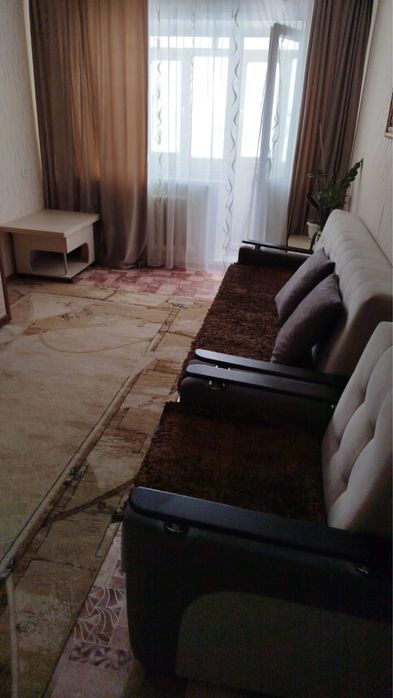 Продам двух ком квартиру