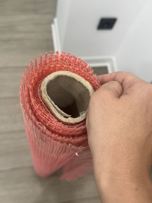 Vand plasa  pentru pereti