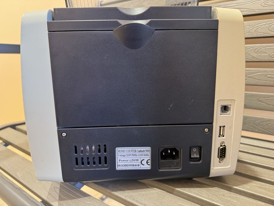 Банкнотоброячна машина Cashtech 9000