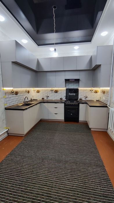 Урганч шахрида хар хил стильда мебельлар ва мдф эшиклар.