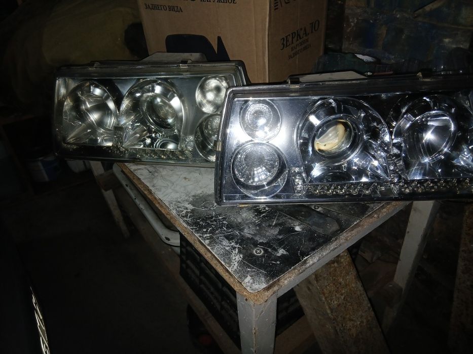Фары передние на ваз самара  2109 ,099
