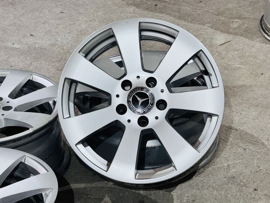 4бр ал Mercedes C/B/ класа 16цола оригинални