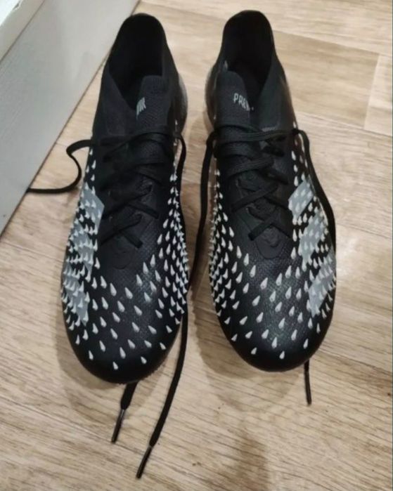 Срочно Продаю Бутсы Адидас