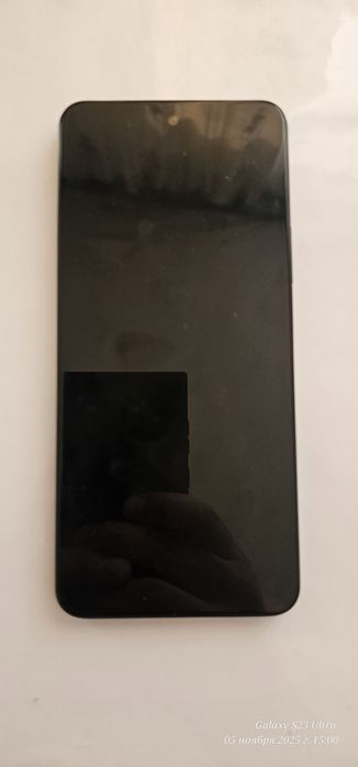 Vivo Y28 смартфон