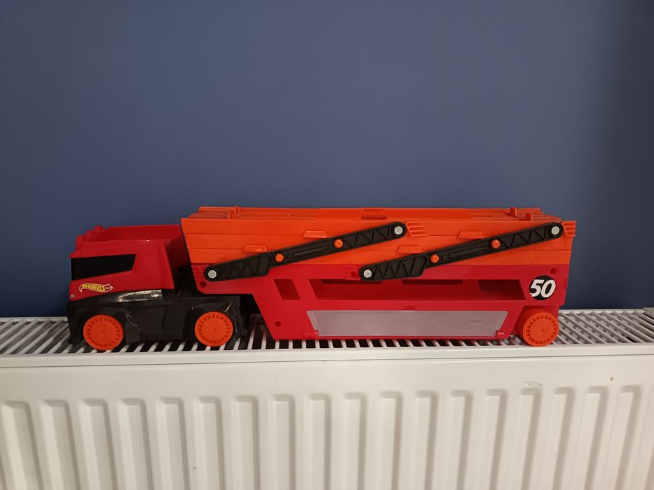 Автовози, автобус, пожарна, неразличими от нови!