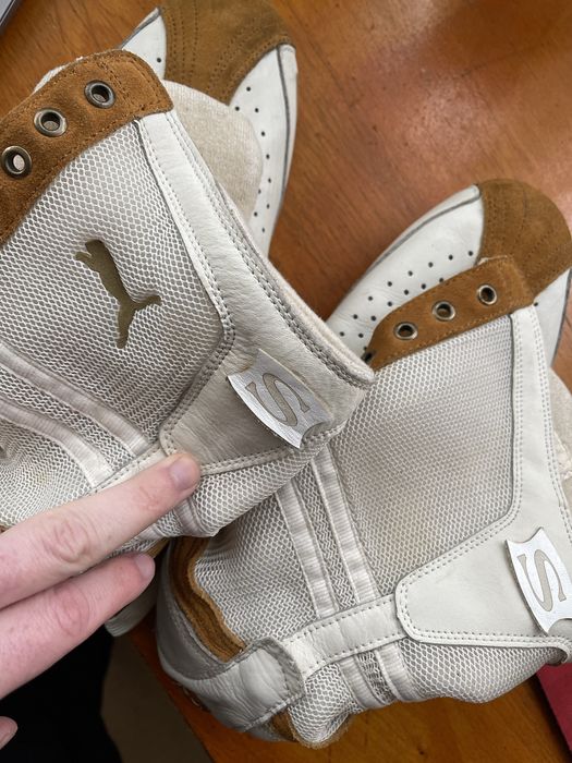 Boxing shoes Puma.