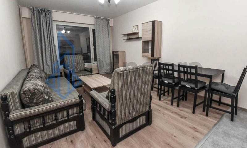 Тристаен апартамент под наем в кв. Младост 3