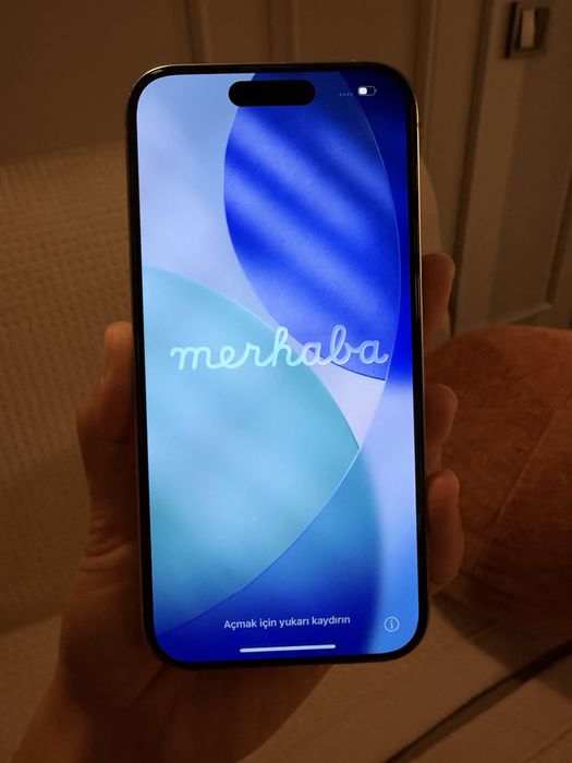 Iphone 15 pro, 256 gb, емкость 86%