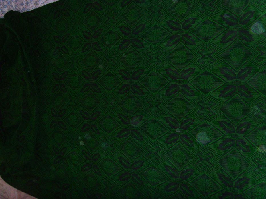 НОВИ килими от едно време