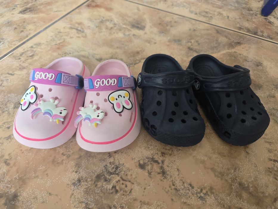 Crocs c5 marimea 20/21 cele roz sunt stil Crocs