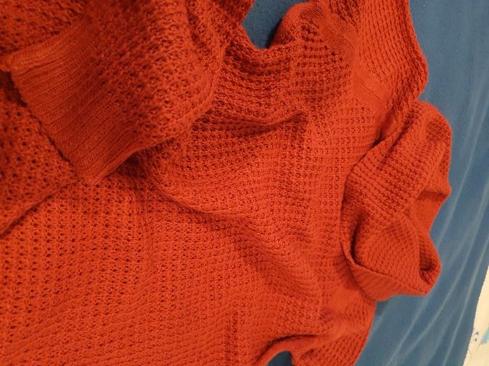 Pulover caramiziu
