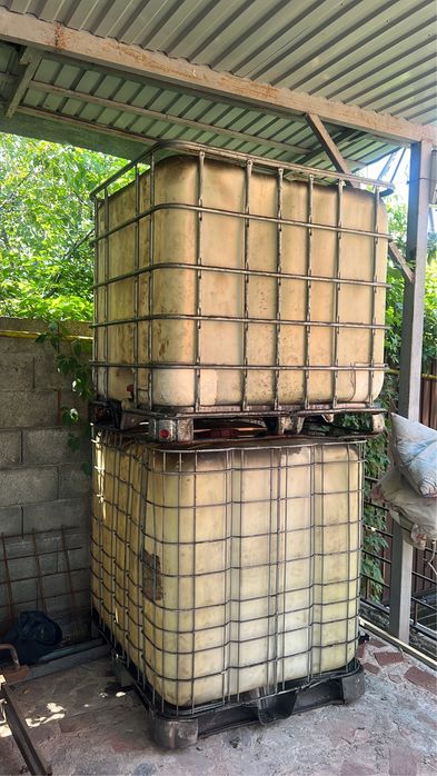 Бочки тонна из под масло