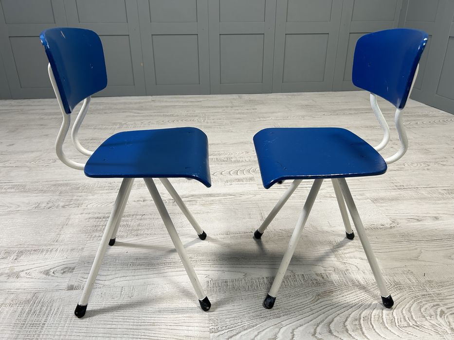 Винтидж детски столчета Н066