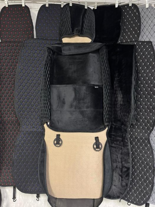 Продам чехлы в машину