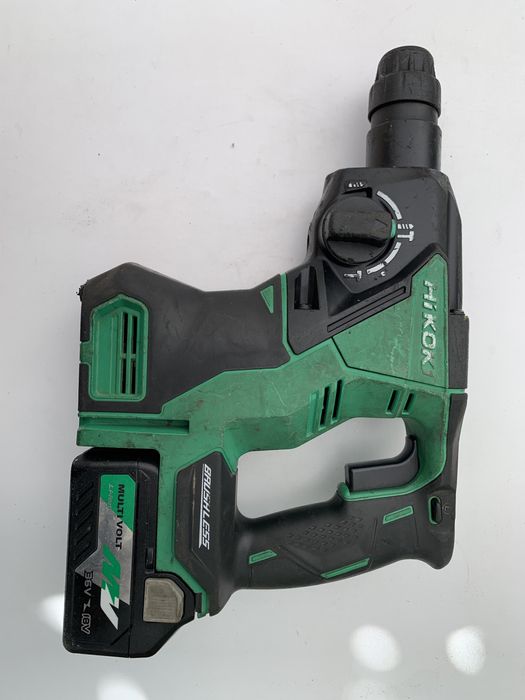 HIKOKI DH 18DBL/перфоратор/ с батерия 5 ah