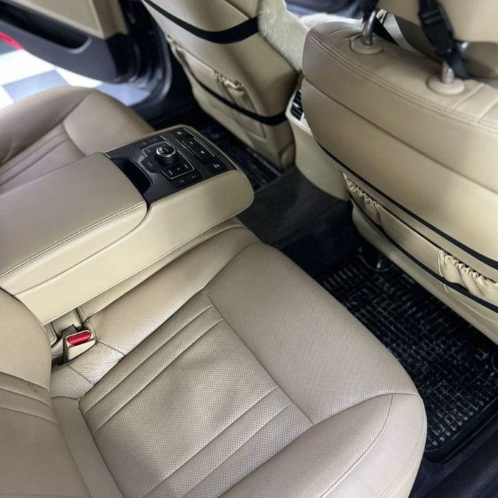 Услуги Hyundai Genesis 2-3мест Почасовая и посуточная аренда Экскурсии