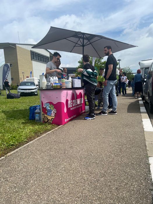 Înghețată Thailandeză la petrecerea ta