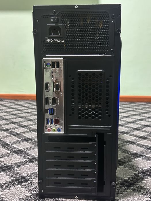 Компютер для трейдинга  5 штук.