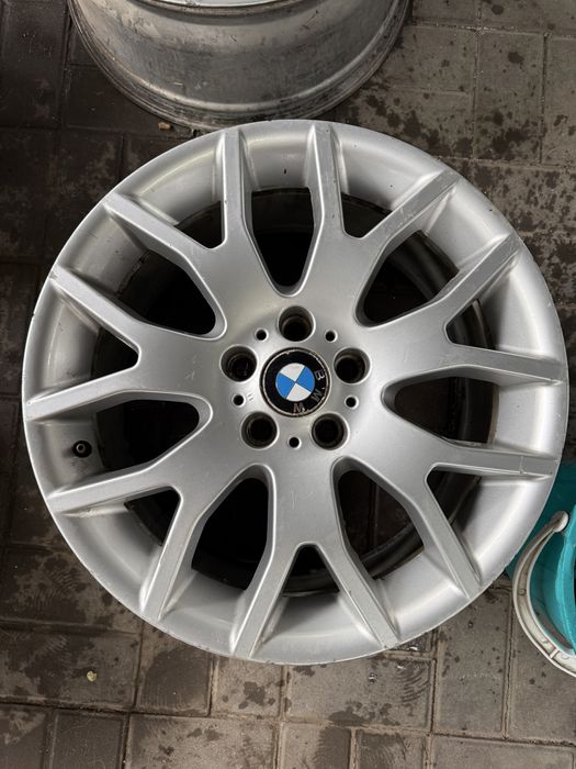Продам диски на BMW