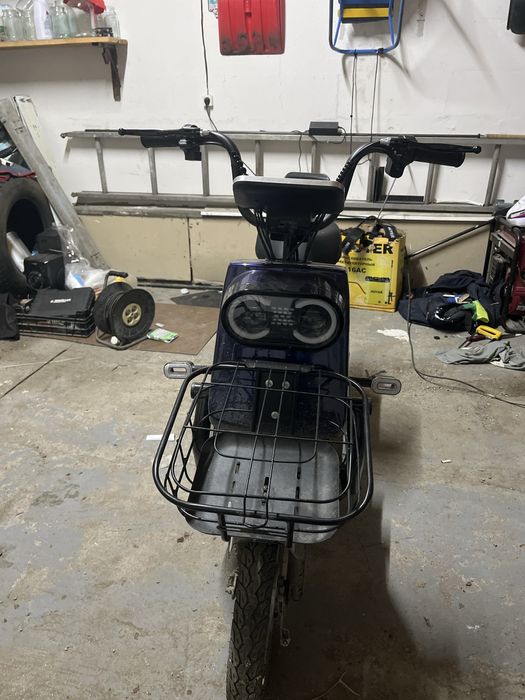 продам электроскутер танк