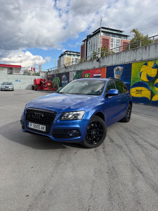 Продавам Audi Q5