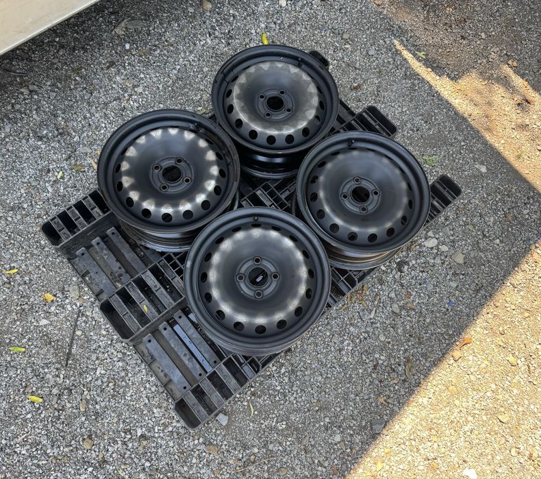 4бр.Оригинални джанти 15" 4x100 за Renault Kangoo,Dacia Dokker,Nissan