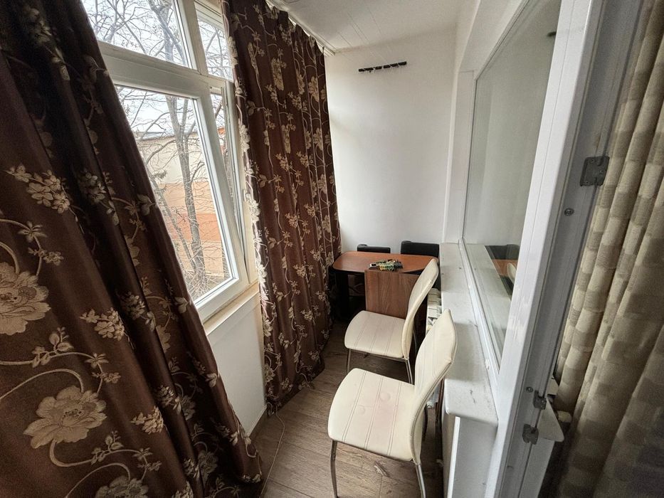 Vand apartament mobilat și utilat 2 camere Aleea Parcului 38