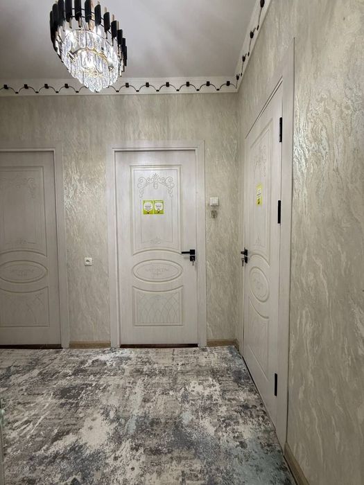 Sergelida u sotiladi 3 xona metroga 50 metr