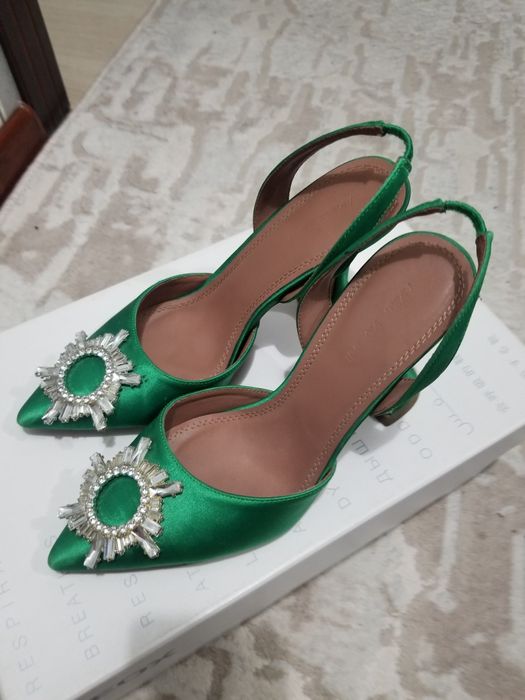 Туфли шелковые босоножки