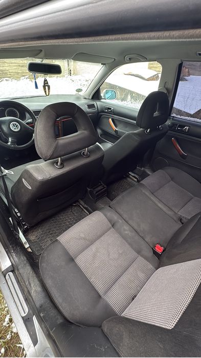 Vand Vw Bora 1.6 16v Benzina CUTIE DE VITEZE DEFECTA